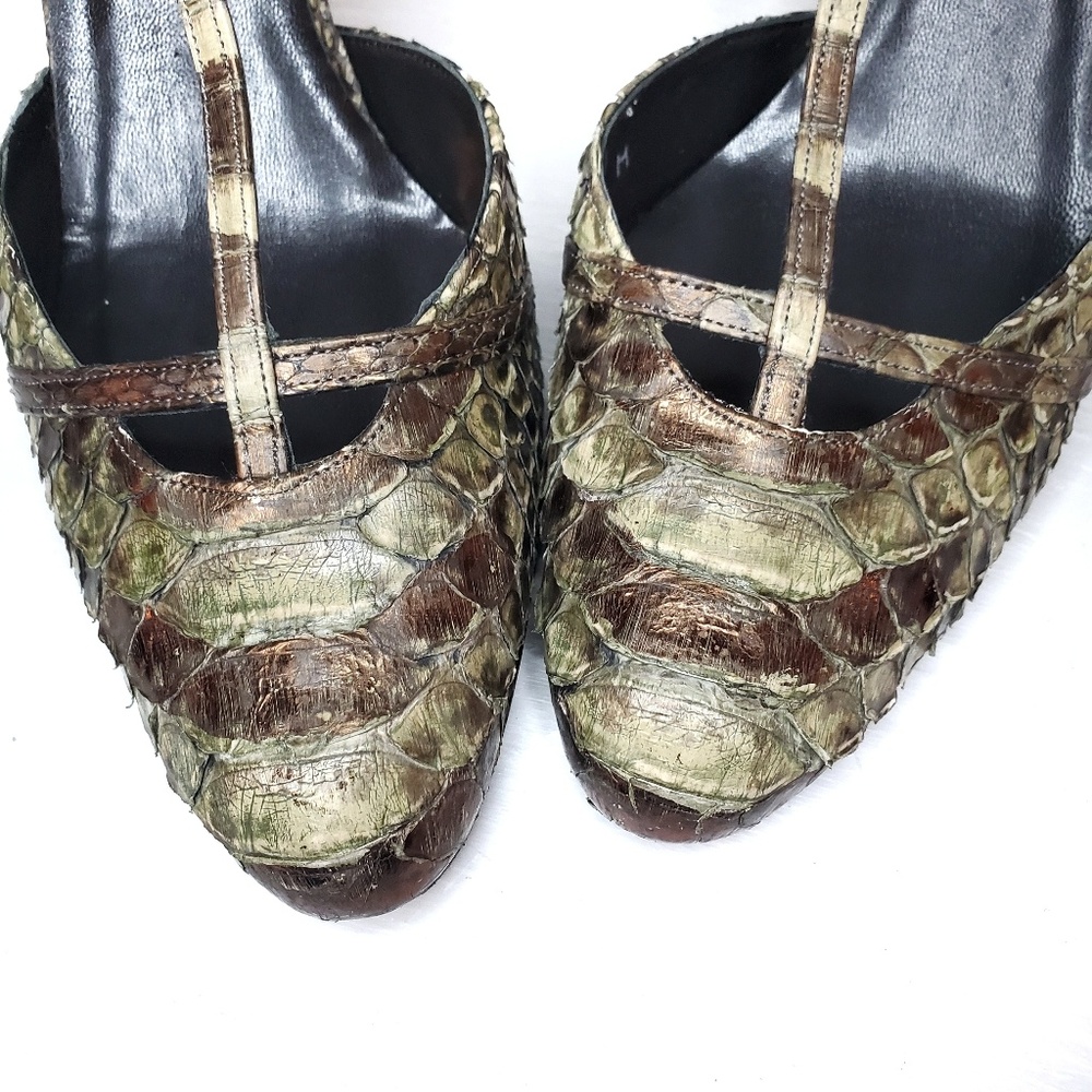 Rare Stuart Weitzman Vintage Snakeskin Pumps - Picture 4 of 6